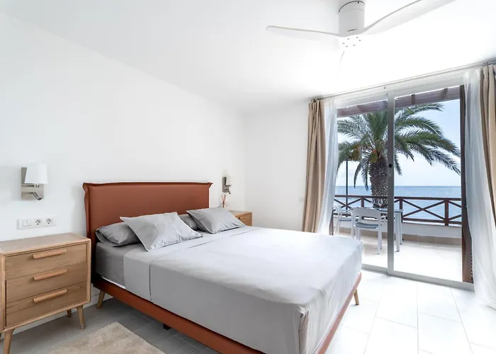 In Parque Santiago Iii * Playa de las Americas (Tenerife)