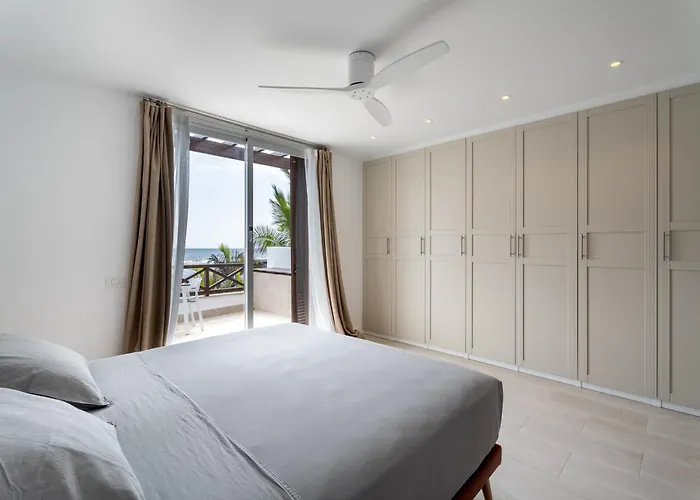 In Parque Santiago Iii Playa de las Américas